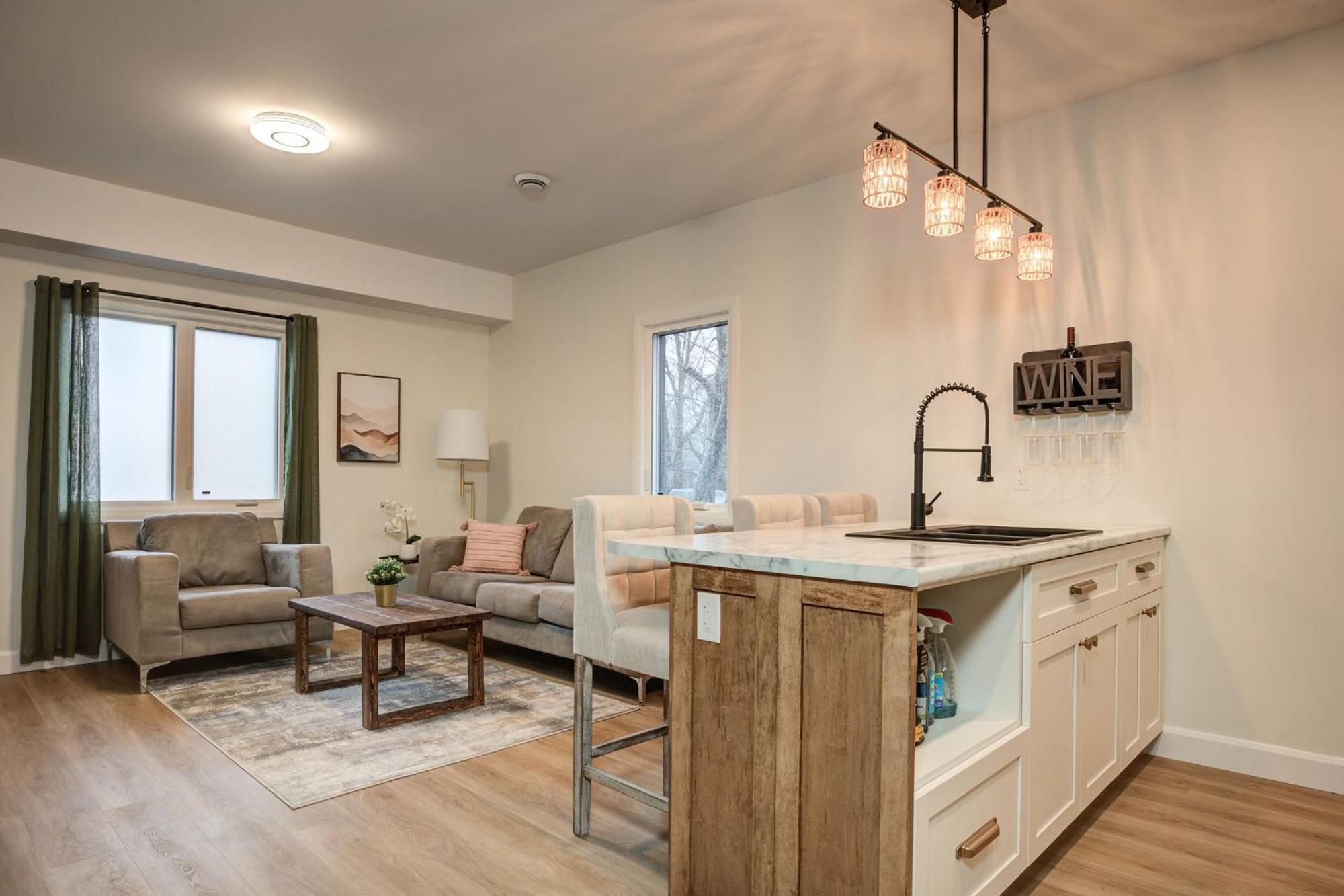 Chic Suite By Westlynn Little Current المظهر الخارجي الصورة